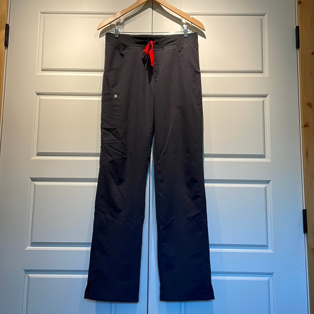 Figs Cade Cargo Pants - Like New, Small